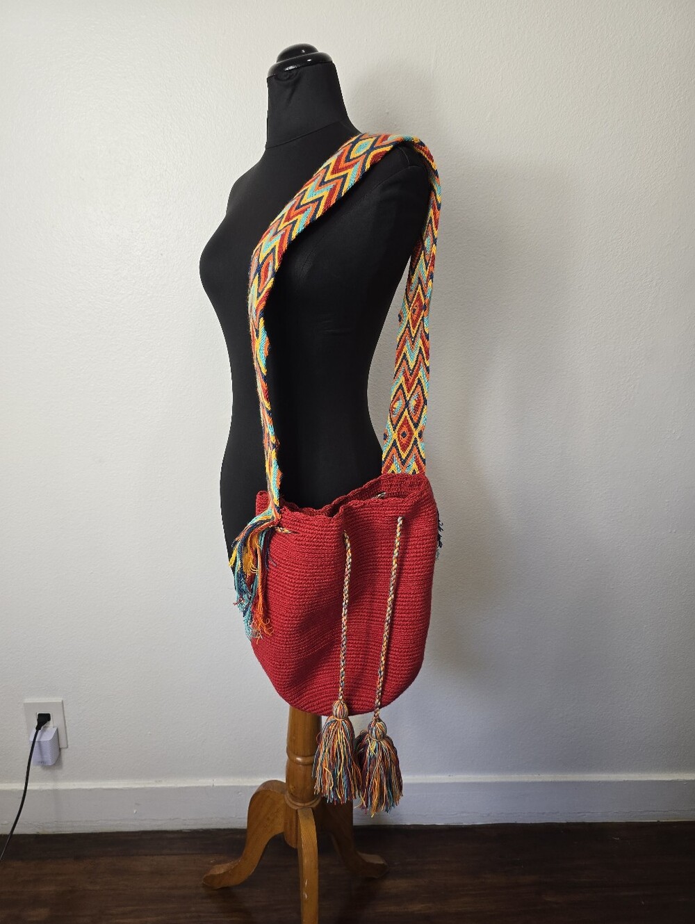 Crochet Bag in Brick Red Wayuu-Style Shoulder Bag with Colorful Strap - Picture 1 of 5